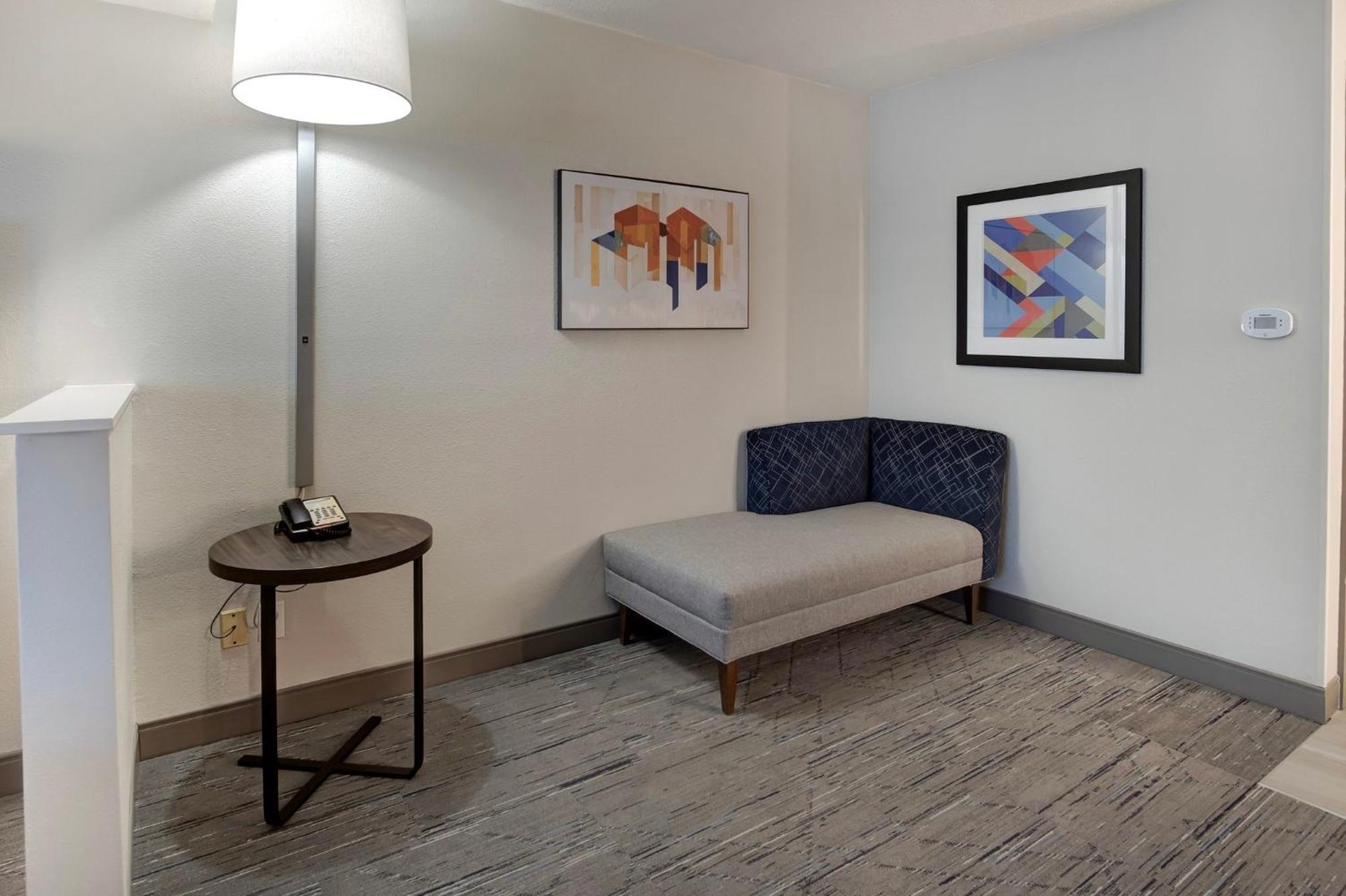 Holiday Inn Express Portland East - Columbia Gorge By Ihg Troutdale Exterior foto